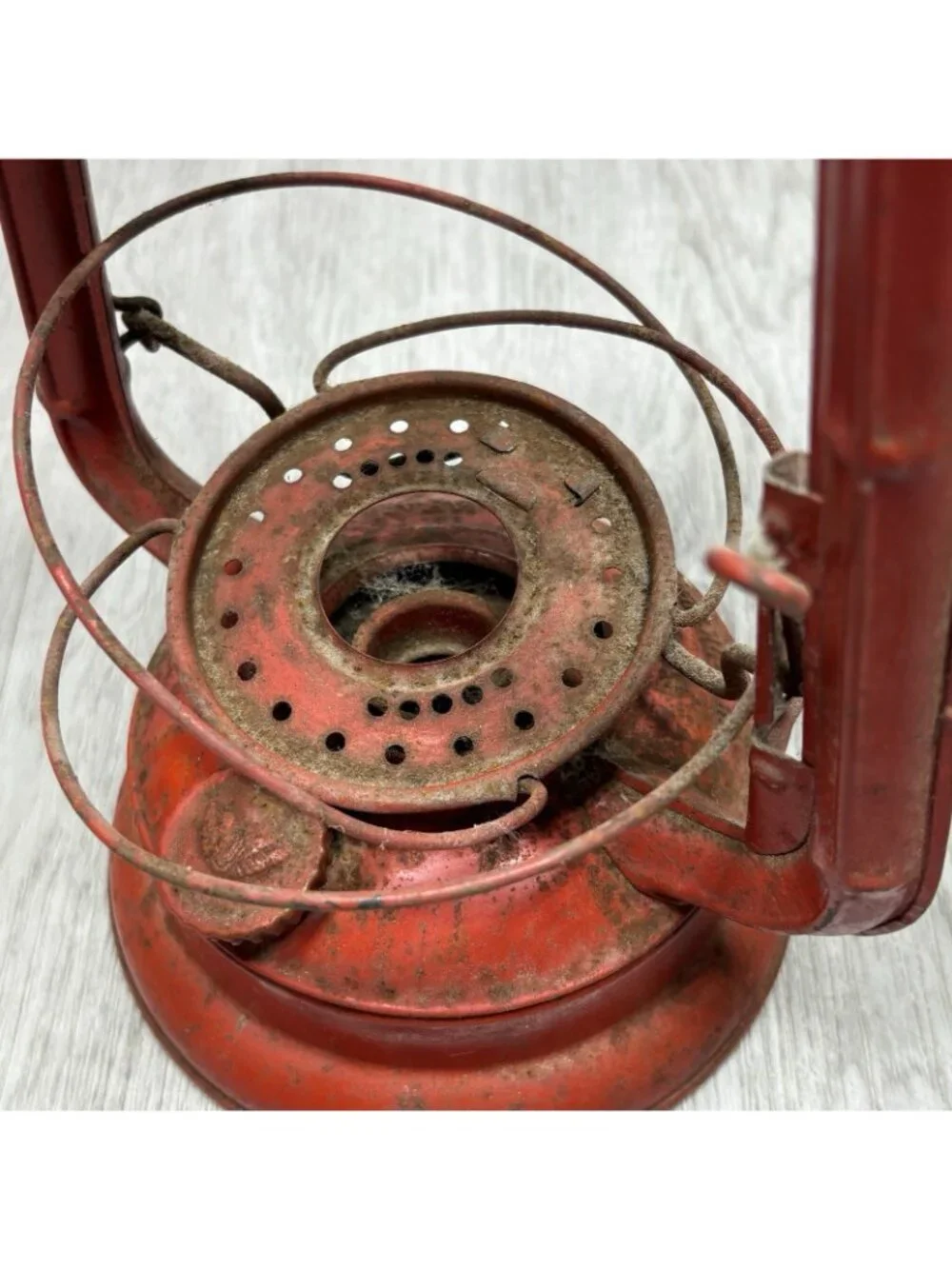 Vintage Red Winged Wheel Lantern No. 500 Made in Japan Kerosene Oil Lamp